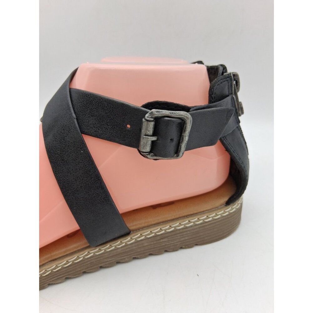 Blowfish Malibu Vegan Black Flat Sandals Strappy  Zipper Buckle Criss Cross 7.5 - Picture 4 of 11